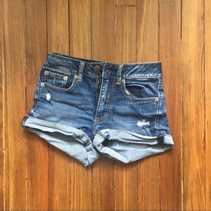 American Eagle High-Rise Short
